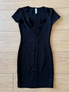 American Apparel Black Short-Sleeve V-Neck Mini Dress